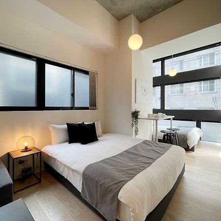 Bhotel Nekoyard - Modern Loft Studio Steps From Peace Park Хиросима Экстерьер фото
