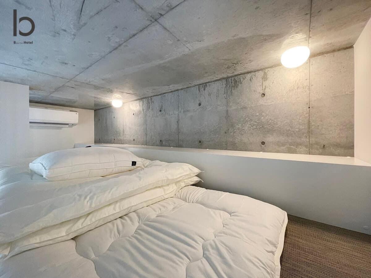 Bhotel Nekoyard - Modern Loft Studio Steps From Peace Park Хиросима Экстерьер фото